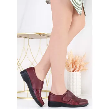 Dámské polobotky JOMIX Vínové mokasíny na suchý zip DS01002-4R Velikost: 38