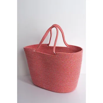 VELKÁ ČERVENÁ KABELKA Pieces