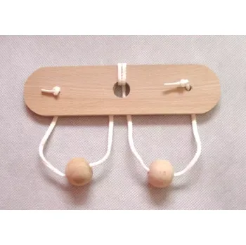 Hlavolam Česká dřevěná hračka Dřevěný hlavolam prsa