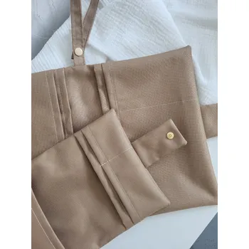 Obal na doklad Malá sada velbloudí hnědá - (plenkovník + obal na očkovací průkaz)