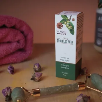 Pleťové sérum Sérum na problematickou pleť s tamanovým a marulovým olejem Wooden Spoon 30 ml