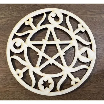 Podtácek Dřevěný podtácek s pentagramem