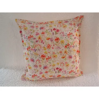 Povlak na dekorativní polštářek Pro útulný domov Květy zářivé 40 x 40 cm