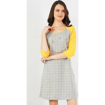 Dámské noční prádlo Vienetta Dámská noční košile s tříčtvrtečním rukávem Úsměv: šedá S