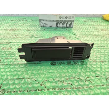 Držák do auta Originální díl Škoda držák nápojů do středového tunelu, barva černá onyx Škoda Octavia I (1U) 1U0862429A 47H