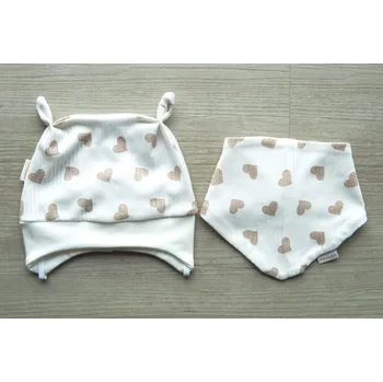 Kojenecká čepice AMÁLKA Bavlněná žebrovaná čepička + šátek na krk, srdíčka Velikost: 62-68