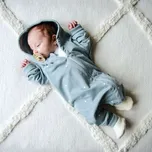 Overal na zip puntíkatý / modrý Velikost: 56