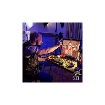 Česká hudba Tomáš Klus – Je doma máma? (V síti)