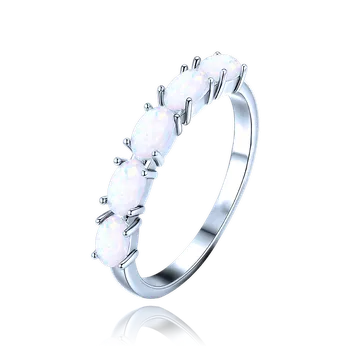 Prsten MINET Stříbrný prsten s bílými opálky vel. 52 Velikost prstenu: 52
