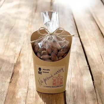 Nutworld.cz Mandle UZENÉ v celofánku a kelímku 180g NA PEVNÉ NERVY