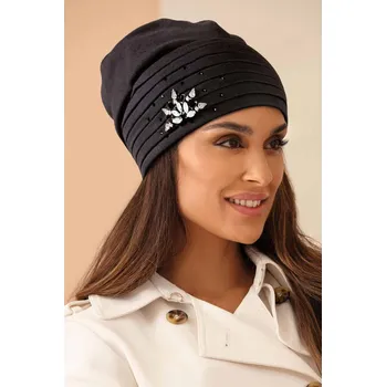 Čepice KRUMLOVANKA Dámská bavlněná čepice zdobená bižuterií W-0631/018 černá