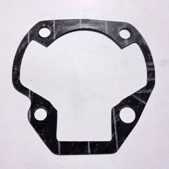 Těsnění motoru Těsnění válce Dt50 1ks