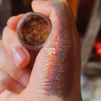 Oční stíny Třpytivé metalické oční stíny - 102