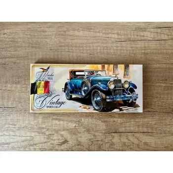 Čokoláda Masha Vintage sporty car Mléčná čokoláda 100g