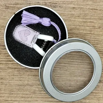 kreativní sada Kovové mini nůžky s háčkovací sadou | Háčkovací potřeby, příslušenství na šití - Růžově fialová