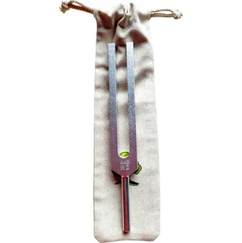 Příslušenství k hudebnímu nástroji Terapeutická ladička 448 Hz hliník Křemík