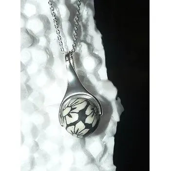 Přívěsek Stříbrný přívěsek květinový korálek - DN12 (Stříbrný přívěsek s korálkem)