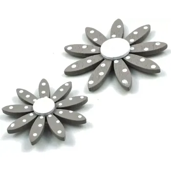 Dřevěné květy šedé s bílými puntíky - 3ks sada