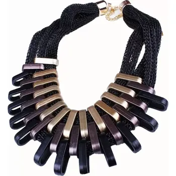 Náhrdelník Masívní elegantní náhrdelník Celestina