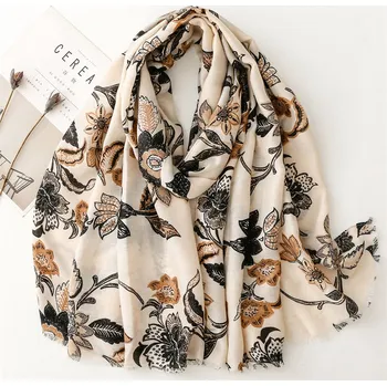 Šála Bavlněný béžový šátek/šála s květy 90x180 cm, WHITE ORCHID