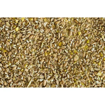 Krmivo pro hospodářské zvíře Krmná směs je určena pro kachny a husy od vylíhnutí do 3 týdnů, kdy se přechází na krmnou směs VKCH2. Celková spotřeba: kachna 1,6 kg, husa 2,8 kg za krmné období.