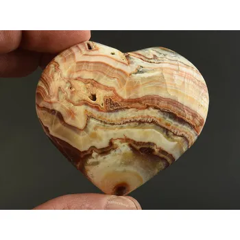 Sběratelství Pruhovaný aragonit leštěné srdce 129g