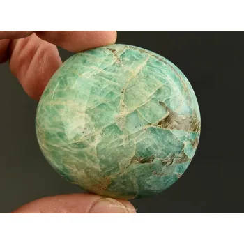 Přírodní kámen Amazonit hladký kámen 109g