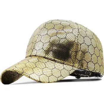 Kšiltovka Dámská lesklá kšiltovka s geometrickým vzorem Zlatá