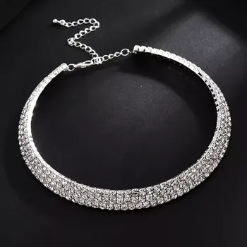 Náhrdelník Lodestar Štrasový chocker náhrdelník s krystalmi Banquet Stříbrná