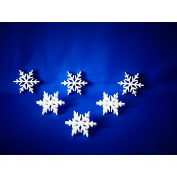 Polystyrenová vločka M 10cm