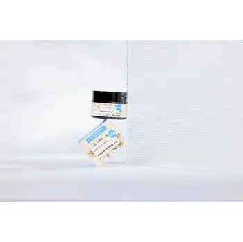 Pleťový peeling Kvítok Jemný pemzový peeling pro všechny typy pleti 30 ml