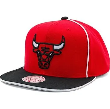 Kšiltovka Kšiltovka Mitchell & Ness - Chicago Bulls - Pipe Snapback - Red
