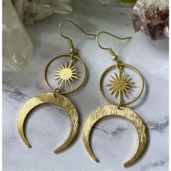 Náušnice Náušnice s motivem měsíce | dámské šperky, boho náušnice - Horké ražení