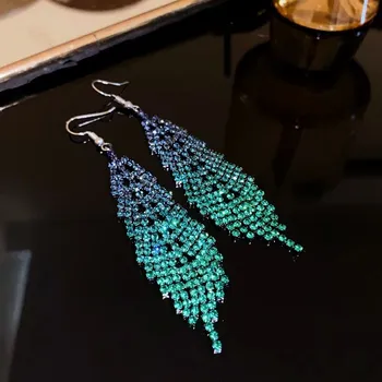 Náušnice Třpytivé barevné dlouhé visací náušnice | dámské náušnice, svatební náušnice - HE16063-5