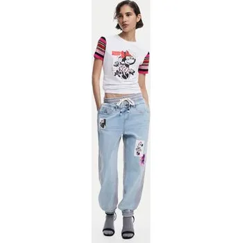 Oblečení a móda Desigual Jeansy Mnnie 25SWDD72 Modrá Loose Fit XS