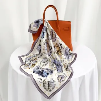 Šátek Hedvábný šátek Love Flowers 53x53 cm v dárkovém balení, HEDVÁBNÝ SVĚT