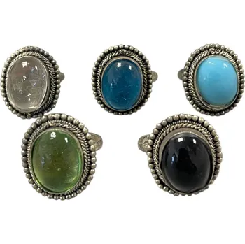 Prsten Prstýnek s kamínkem 2x2 Barvy ručníků: ČERNÁ