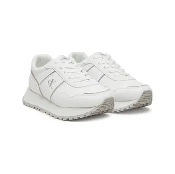 Dámské tenisky Sneakersy Calvin Klein Jeans V3A9-82033-1355X S Bílá 37