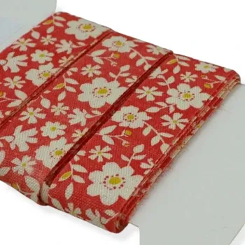 Stuha Bavlněná stuha červená s květy - 3 m