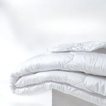 přikrývka Nuevo Bambusová Přikrývka, 300 gr/m², 240x220 cm