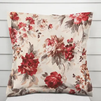 Povlak na dekorativní polštářek Bavlněný povlak na polštář s lemem Sandra SA-399 Červené pivoňky na pískovém 50 x 50 cm
