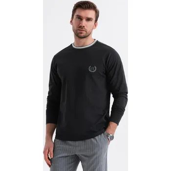 Pánské bavlněné tričko s dlouhým rukávem, pruhovaným výstřihem do U a výšivkou - černé V4 OM-LSCL-0128 - XL