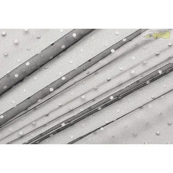 tyl černý - bílé puntíky