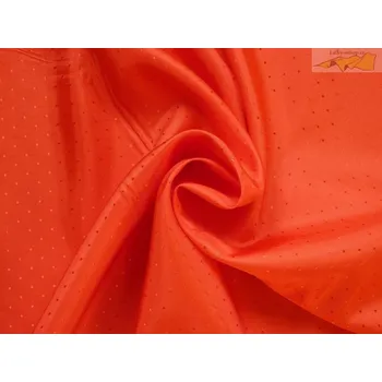 žakárová podšívka montana 810 červená s puntíky