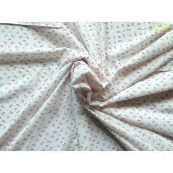 bílá šatovka 2029 geometrický vzor