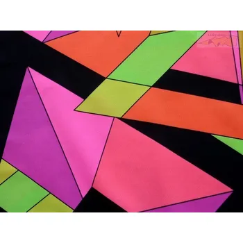 úplet plavkovina geometrické tvary růžová