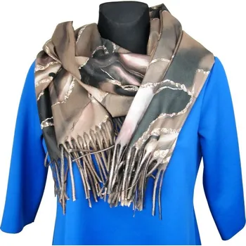 Šála Pestrá dámská šála s abstraktním vzorem - var. 6 (Dámský šál se vzorem s třásněmi)