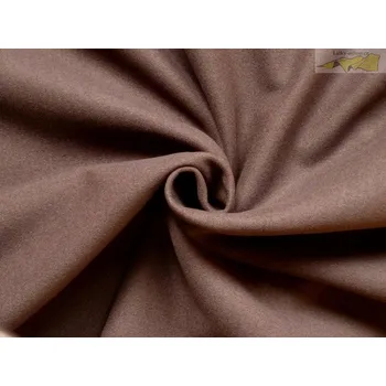 tmavě hnědý flauš