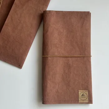 Diář Be Nice diář na míru - wash paper pouzdro na diář hnědé Náplň do pouzdra: Be Nice diář 2026 MĚSÍČNÍ