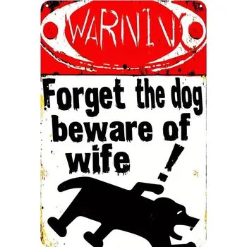 Plechová cedule BAF Plechová cedule Pozor na manželku 30 x 20 cm